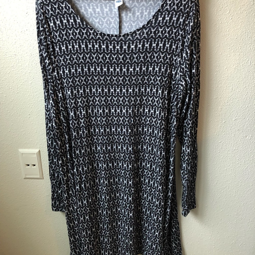 Old navy long sleeve dress
